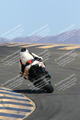 media/May-14-2022-SoCal Trackdays (Sat) [[7b6169074d]]/Turn 10 Backside (9am)/